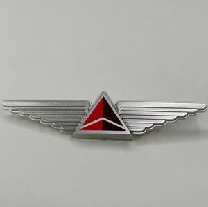 Delta Airlines Kids Pilot Costume Plastic Wings Lapel Pin Souvenir Halloween